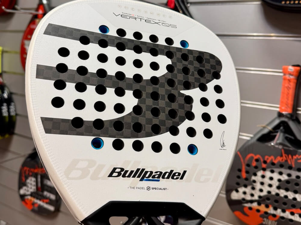 Fibreglass Padel Rackets: Comfort and Forgiveness